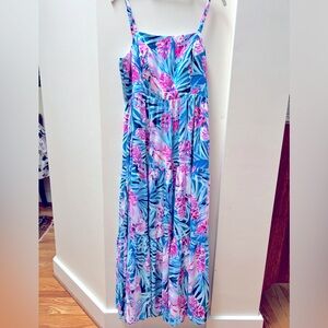 Lilly Pulitzer Gorgeous Maxi Dress with tiered skirt & adjustable straps.Size 10